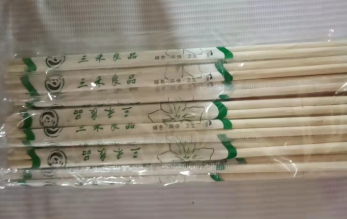 一次性筷子
